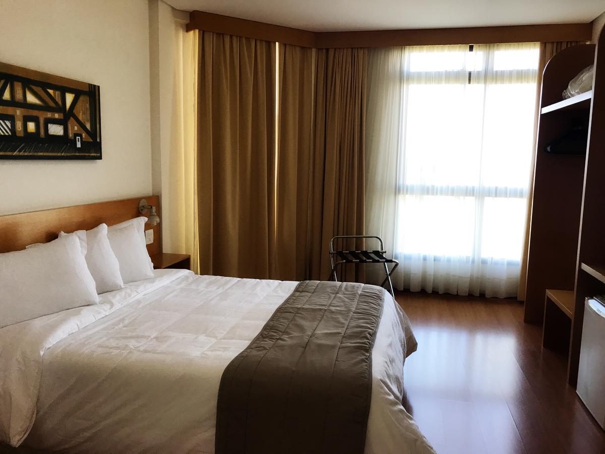 Serema Palace Hotel ラヴラス エクステリア 写真